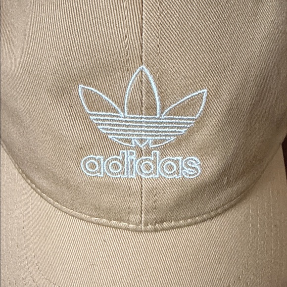 Womens Adidas Tan Cap - Picture 3 of 7